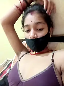 Snapshot of Basanti_143 chatting on 10-25-25, 03:47 Basanti 143 online show from 10-25-25, 03:47