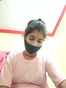 Snapshot of Basanti_143 chatting on 11-04-25, 11:31 Basanti 143 online show from 11-04-25, 11:31