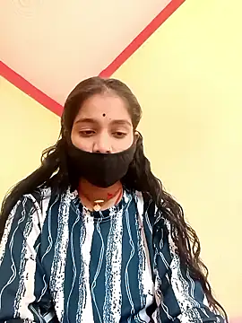 Snapshot of Basanti_143 chatting on 11-08-25, 04:23 Basanti 143 online show from 11-08-25, 04:23