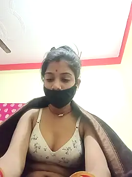 Snapshot of Basanti_143 chatting on 11-17-25, 03:40 Basanti 143 online show from 11-17-25, 03:40