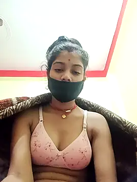 Snapshot of Basanti_143 chatting on 11-22-25, 12:53 Basanti 143 online show from 11-22-25, 12:53