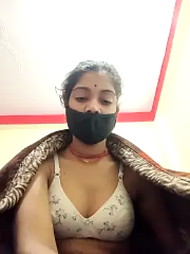 Snapshot of Basanti_143 chatting on 12-14-25, 12:49 Basanti 143 online show from 12-14-25, 12:49