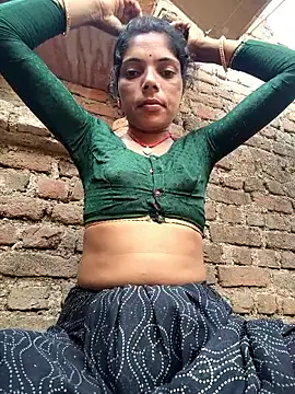 Snapshot of Sonam_mehta chatting on 05-05-26, 03:25 Sonam mehta online show from 05-05-26, 03:25
