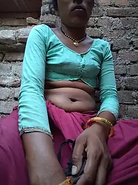 Snapshot of Sonam_mehta chatting on 06-06-26, 01:27 Sonam mehta online show from 06-06-26, 01:27