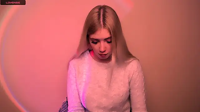 AliceHotty  online show from 11-10-25, 07:51