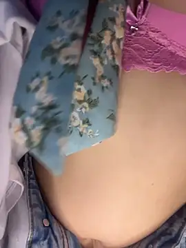 MiaRousexxx  online show from 12-04-25, 11:24