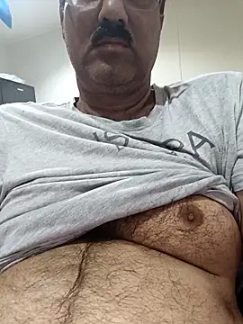 moonflower25 online show from 10-29-25, 05:31