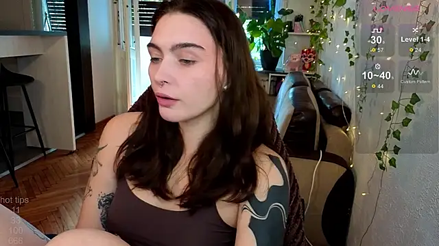 dorfmatratze   online show from 10-12-25, 08:02