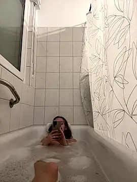 Emilia Mausi online show from 01-12-26, 08:03