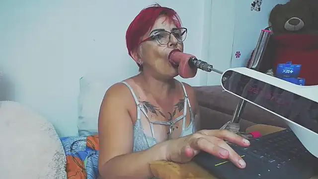 Snapshot of Yeny_hot_ chatting on 10-01-25, 04:40 Yeny hot online show from 10-01-25, 04:40