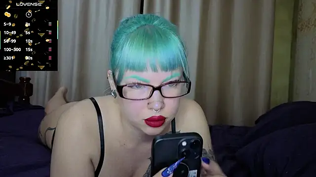 Snapshot of ritaluvswine chatting on 11-05-25, 07:58 ritaluvswine online show from 11-05-25, 07:58