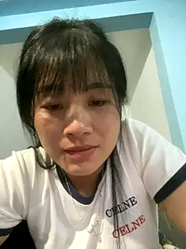 Snapshot of One-nice chatting on 09-13-25, 03:45 One-nice online show from 09-13-25, 03:45