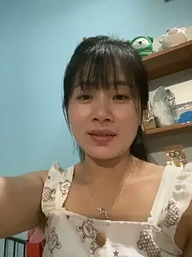 Snapshot of One-nice chatting on 09-14-25, 12:26 One-nice online show from 09-14-25, 12:26