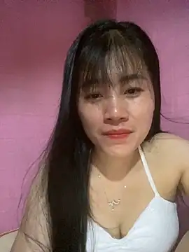 Snapshot of One-nice chatting on 09-18-25, 01:46 One-nice online show from 09-18-25, 01:46