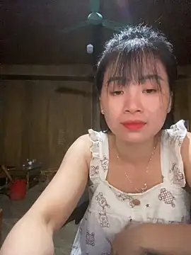 Snapshot of One-nice chatting on 09-25-25, 01:37 One-nice online show from 09-25-25, 01:37