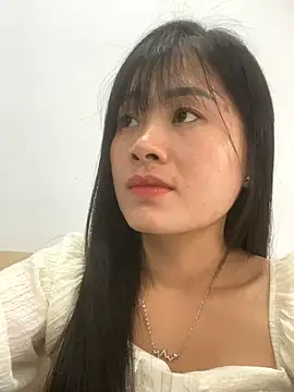 Snapshot of One-nice chatting on 10-21-25, 03:40 One-nice online show from 10-21-25, 03:40