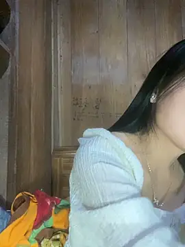 Snapshot of One-nice chatting on 11-20-25, 05:51 One-nice online show from 11-20-25, 05:51