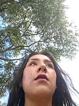 Snapshot of CAROLINE__07 chatting on 09-12-25, 01:00 CAROLINE  07 online show from 09-12-25, 01:00