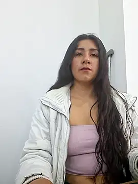 Snapshot of CAROLINE__07 chatting on 12-01-25, 12:10 CAROLINE 07 online show from 12-01-25, 12:10