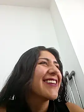 Snapshot of CAROLINE__07 chatting on 12-03-25, 01:31 CAROLINE 07 online show from 12-03-25, 01:31