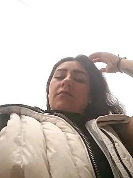 Snapshot of CAROLINE__07 chatting on 12-16-25, 08:58 CAROLINE 07 online show from 12-16-25, 08:58