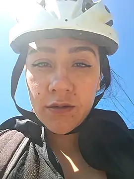 CAROLINE  07 online show from 02-26-26, 02:38