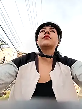 CAROLINE  07 online show from 04-18-26, 12:42