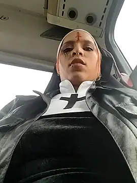 Zoe73  online show from 10-31-25, 08:10