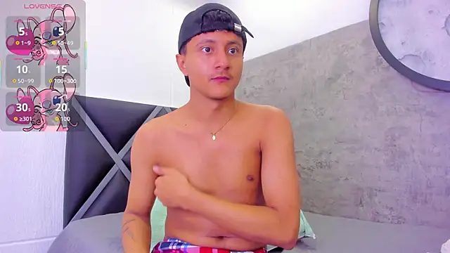  Leohot  online show from 04-21-26, 03:24