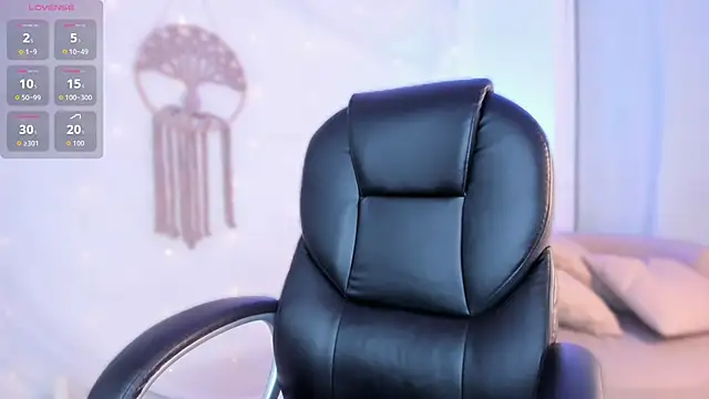 salma isawwii online show from 11-11-25, 02:06