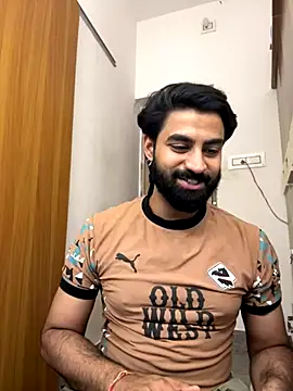 hottestboy03 online show from 10-26-25, 09:37