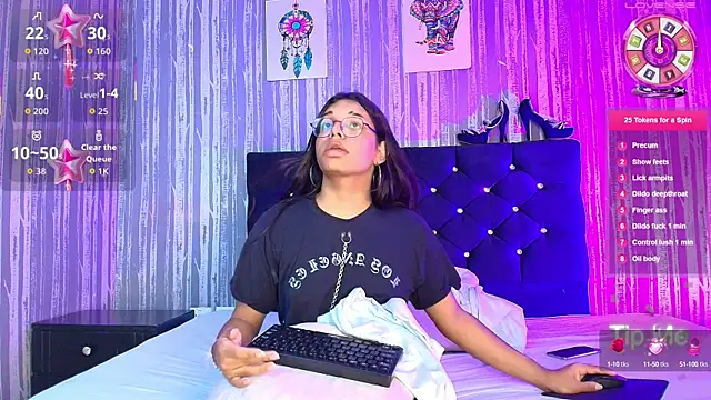 Hailey johnsonn online show from 09-30-25, 10:31