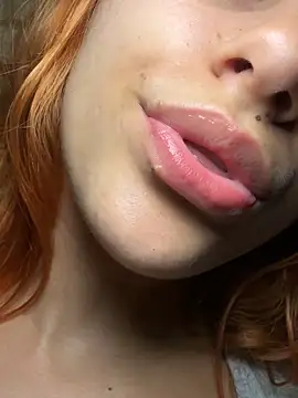 saray marquez online show from 11-15-25, 06:22