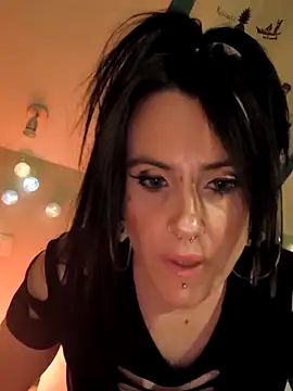 Sosso19squirt online show from 04-26-26, 07:55