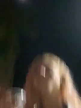 Snapshot of Bruna551 chatting on 10-03-25, 11:13 Bruna551 online show from 10-03-25, 11:13