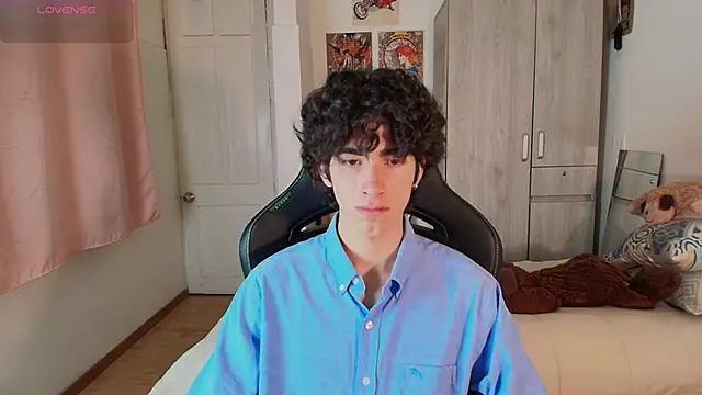 Nude Boy18 online show from 04-23-26, 11:07