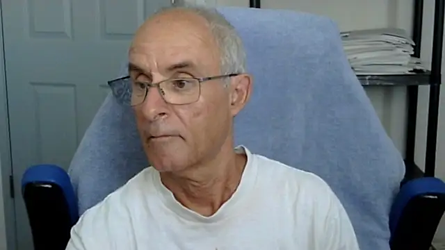 funone1999 online show from 10-02-25, 08:38