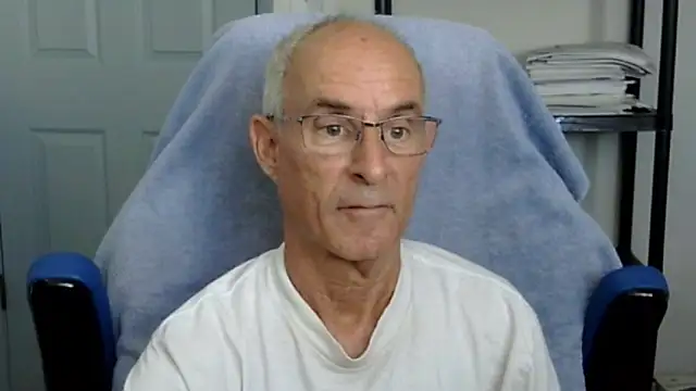 funone1999 online show from 10-28-25, 07:49