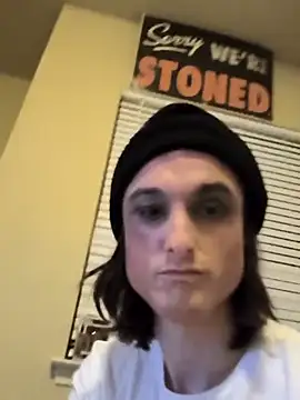 Eye77798 online show from 11-28-25, 02:58