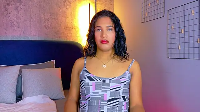 isabellaho1317 online show from 10-25-25, 08:25