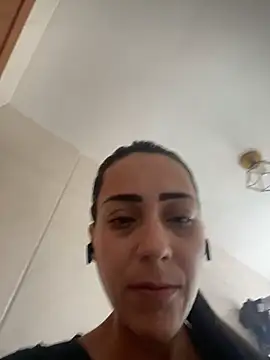 lucioliveira online show from 02-21-26, 01:23