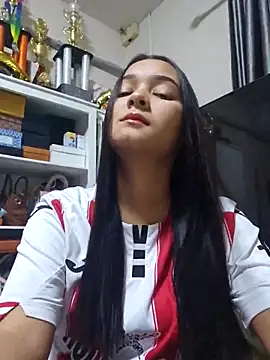 Snapshot of Natural_Asian_Girl chatting on 11-18-25, 11:25 Natural Asian Girl online show from 11-18-25, 11:25