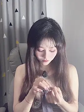 Snapshot of annacc999 chatting on 09-24-25, 01:47 annacc999 online show from 09-24-25, 01:47