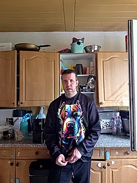 Spritser1980 online show from 06-14-26, 07:10
