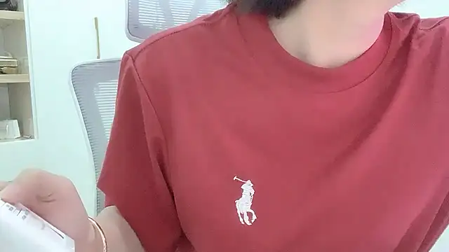 Snapshot of Mimi_sex01 chatting on 05-17-26, 03:19 Mimi sex01 online show from 05-17-26, 03:19