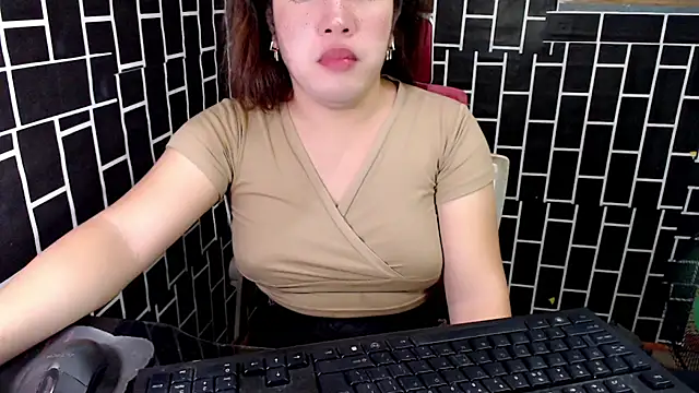 xUrDreamSlutWhore online show from 09-09-25, 04:06