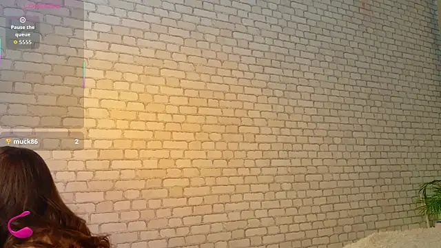 PhantomLace online show from 04-15-26, 05:36