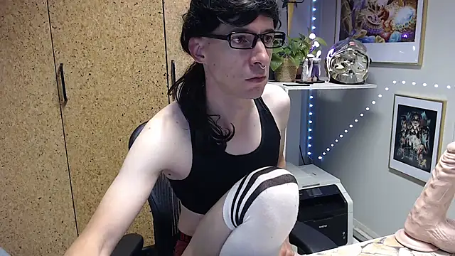 Snapshot of sakiramissy chatting on 09-30-25, 06:07 sakiramissy online show from 09-30-25, 06:07