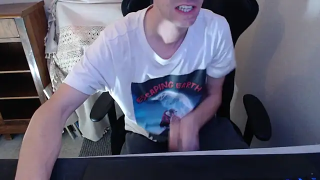 Snapshot of sakiramissy chatting on 11-15-25, 09:00 sakiramissy online show from 11-15-25, 09:00