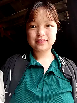 XoiXoi232 online show from 10-21-25, 04:24